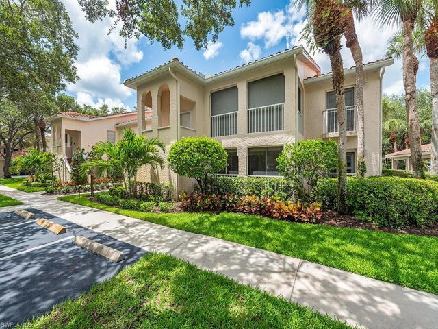 105 Tuscana Ct #1002, Naples, FL 34119