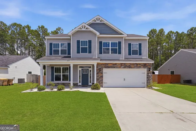 235 Timberlake Dr, Guyton, GA 31312
