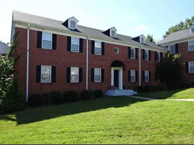 2367 Cascade Rd SW, Atlanta, GA 30311