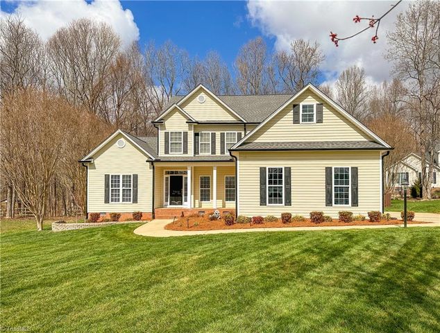 7913 McCreedy Dr, Stokesdale, NC 27310