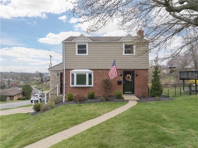 522 Somerville Dr, Pittsburgh, PA 15243