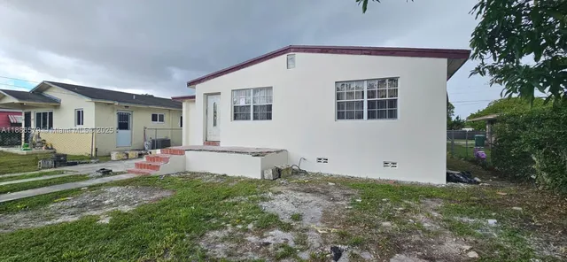 2121 NW 64th St, Miami, FL 33147