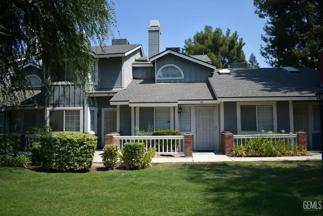 2600 Brookside Dr #46, Bakersfield, CA 93311