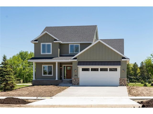 1516 Wildwood Dr, Lake City, MN 55041