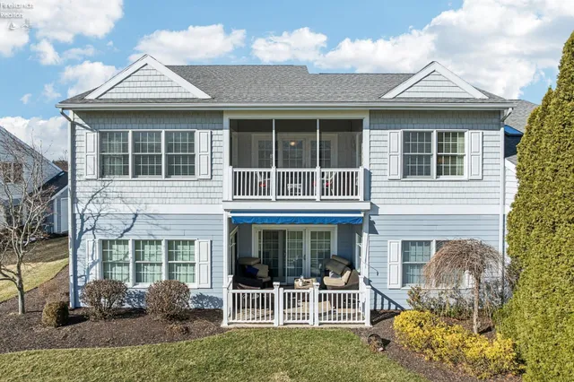 4444 E  Harbors Edge Dr, Port Clinton, OH 43452