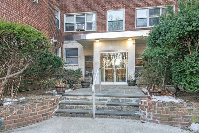 1234 Midland Ave #5F, Bronxville, NY 10708