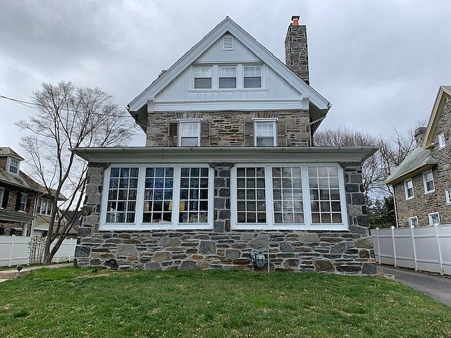 319 Bowman Ave, Merion Station, PA 19066