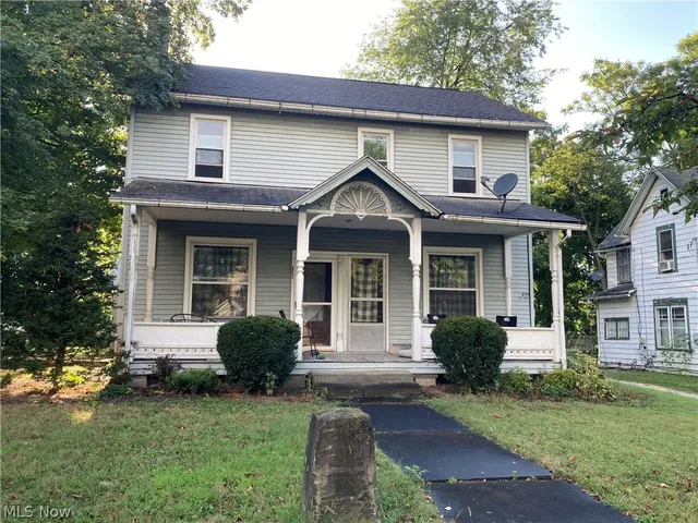 603 S  Main St, Orrville, OH 44667