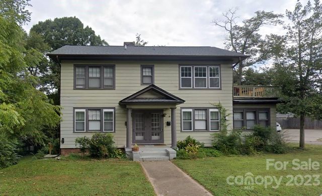 20 Chiles Ave, Asheville, NC 28803