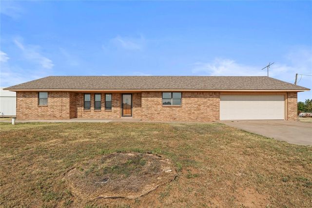 81613 N  2520th Rd, Watonga, OK 73772