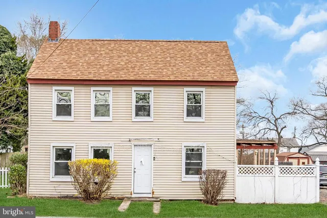423 Main St, Dorchester, NJ 08316