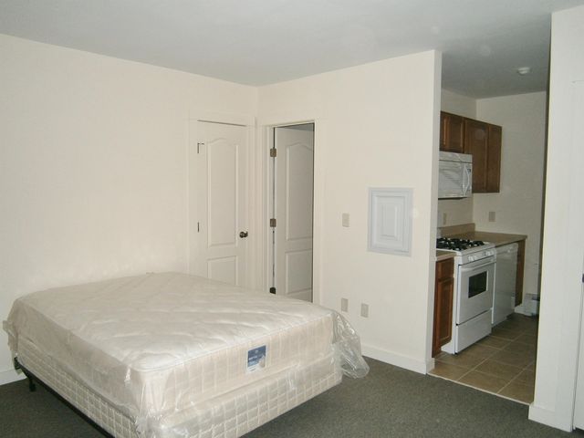 103 Highland Pl #3, Ithaca, NY 14850