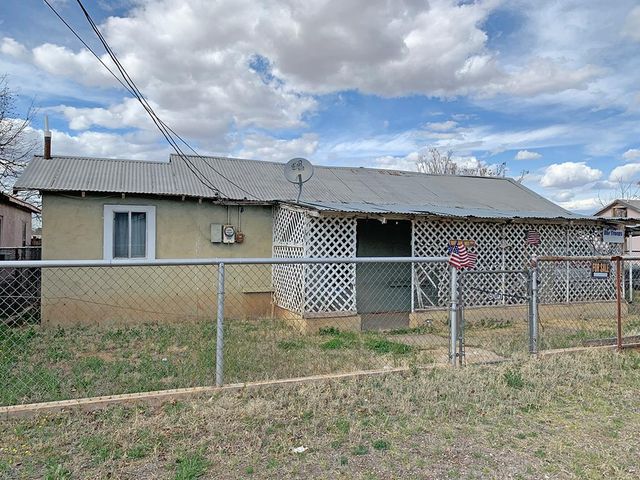 907 E  Avenue J, Alpine, TX 79830