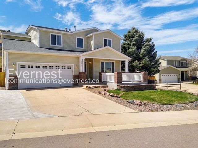 7255 Pine Hills Way, Littleton, CO 80125