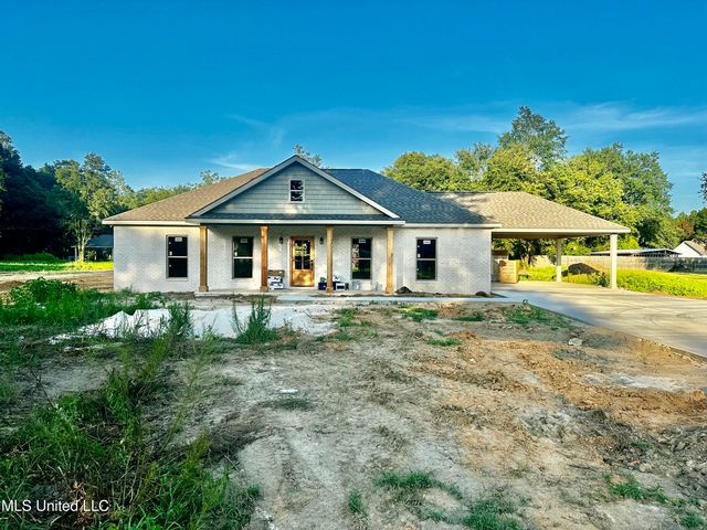 6215 McCormack Rd, Moss Point, MS 39562