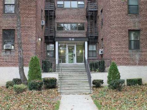 211-02 75th Ave #2L, Queens, NY 11364