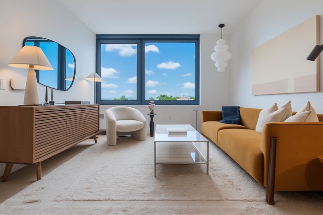 201 25th St #6U, Brooklyn, NY 11232
