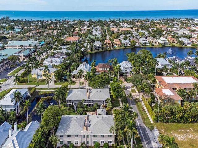 616 7th Ave S  #A, Naples, FL 34102