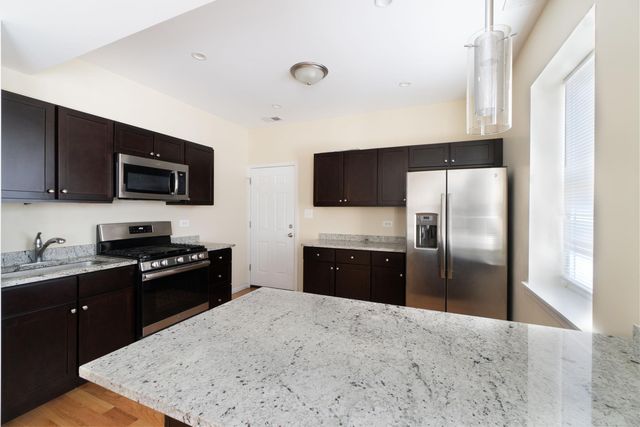 2903 W  Shakespeare Ave #2911, Chicago, IL 60647