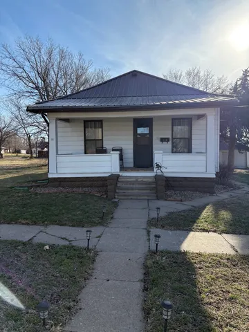 236 Louden St, Superior, NE 68978