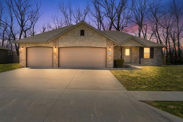 1343 S Mulberry Avenue, Springfield, MO 65802