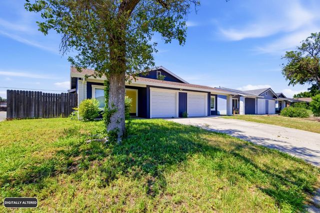 4903-4901 Travertine Cir, Sacramento, CA 95841