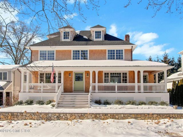 5 Greenwich Cove Dr, Old Greenwich, CT 06870