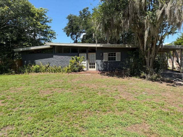 1227 Country Club Dr, Orlando, FL 32804