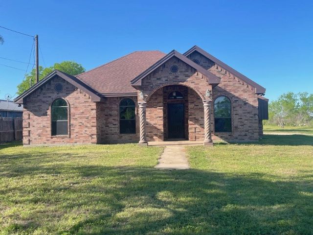 28 Colwell Rd, Hebbronville, TX 78361