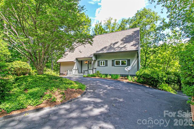 263 Ugedaliyvi Ct, Brevard, NC 28712
