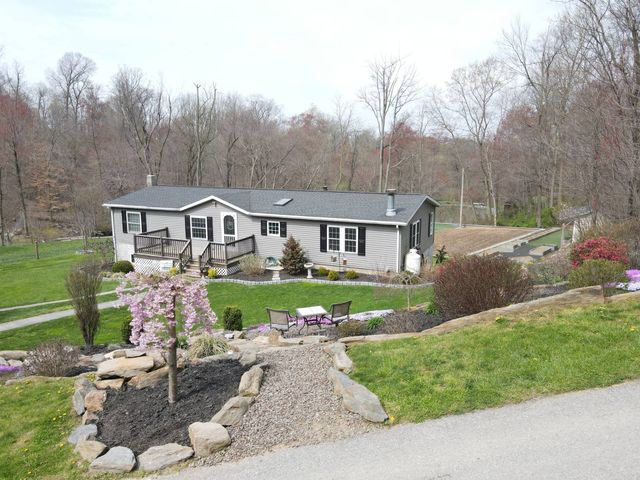 698 Georgetown Rd, Paradise, PA 17572