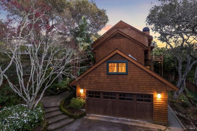 411 Summit Ave, Mill Valley, CA 94941