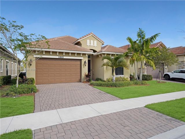 11815 Leon Cir N, Parkland, FL 33076