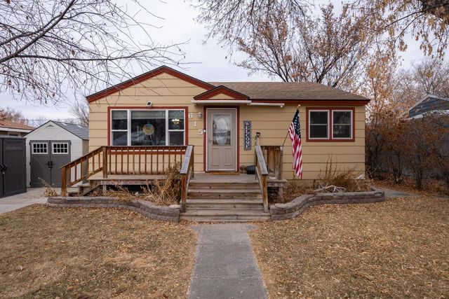 615 Holly Ave, Worland, WY 82401