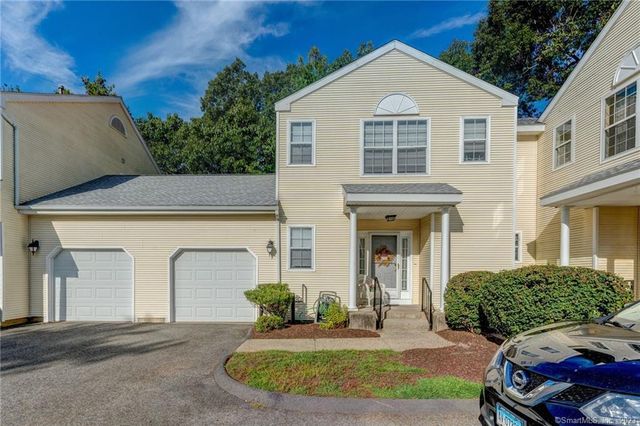 305 The Mews #305, Rocky Hill, CT 06067