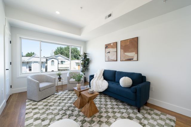 67 Virginia Ave #67-3, Jersey City, NJ 07304