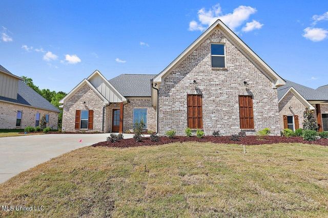 1239 Old Court Xing, Flowood, MS 39232
