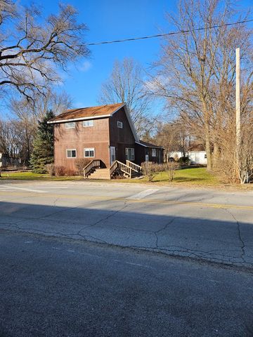 207 W  West St, Hanna, IN 46340