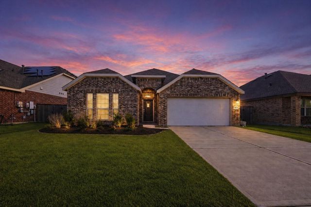 9814 Kingston Liberty Ln, Baytown, TX 77521