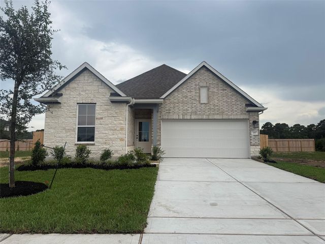 247 Southern Sound Dr, Crosby, TX 77532