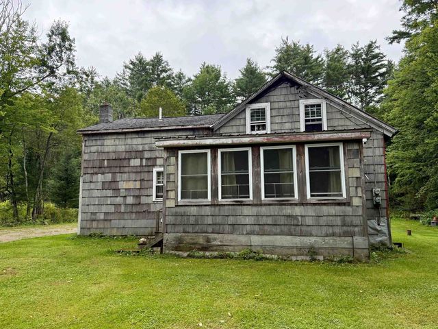 4820 VT Route 11, Londonderry, VT 05148