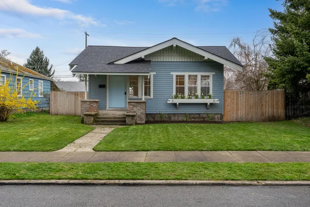 4803 N  Adams St, Spokane, WA 99205