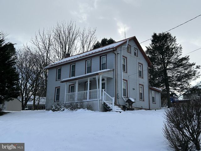 316 Mill Rd, Womelsdorf, PA 19567
