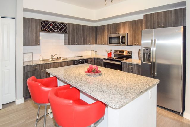 1462 Solera Ter #34, Jacksonville, FL 32211