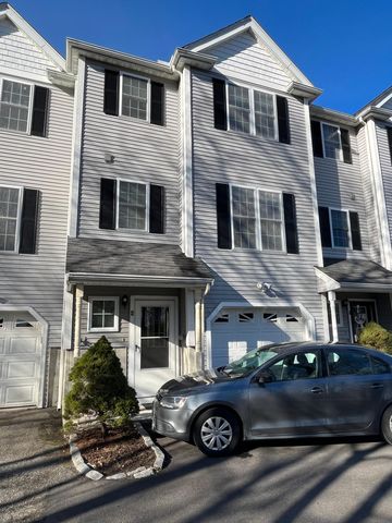 52 Packards Ln #4, Quincy, MA 02169
