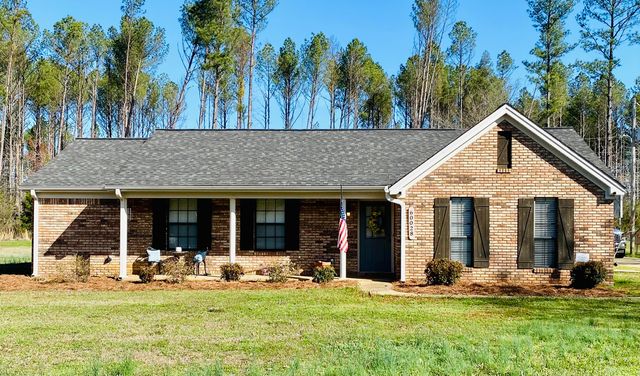 60028 Horseshoe Cir, Amory, MS 38821