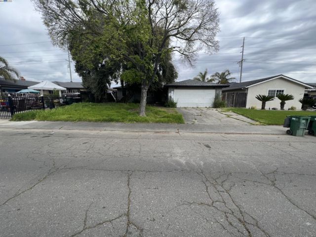 459 Prado Way, Stockton, CA 95207