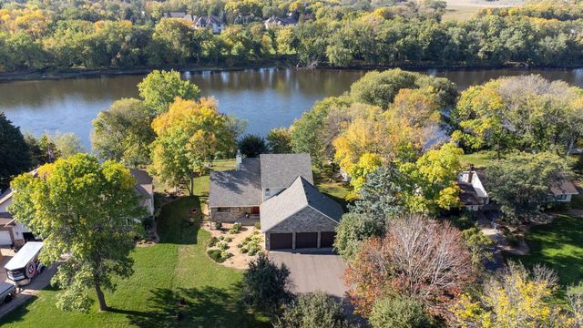 13640 Riverview Dr NW, Elk River, MN 55330