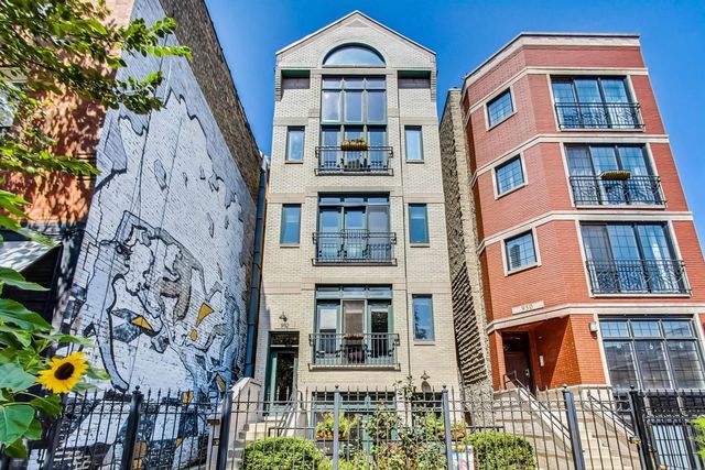 952 W  Barry Ave #2, Chicago, IL 60657