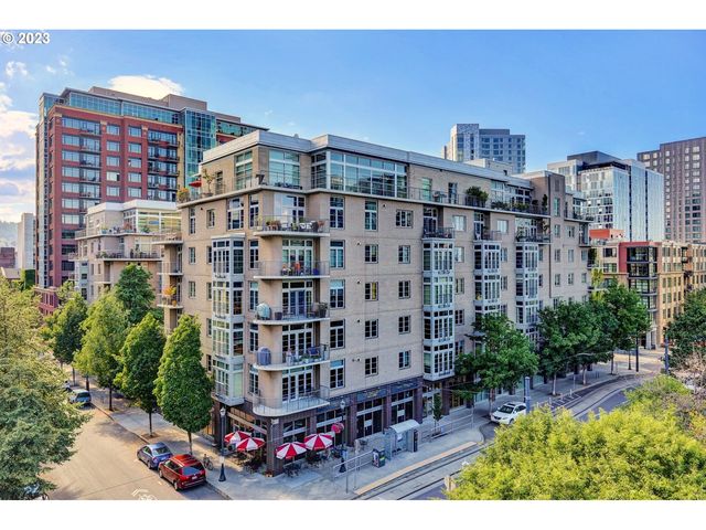 1130 NW 12th Ave #412, Portland, OR 97209